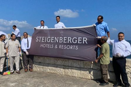 Coastal Cleanup with Steigenberger Flag 